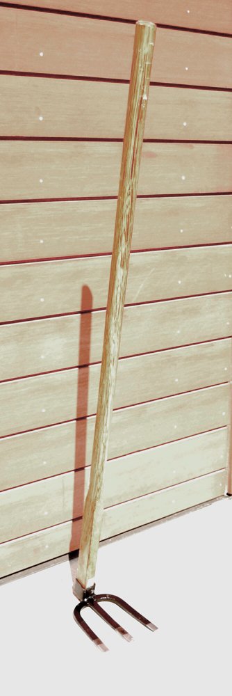 (image for) Zenport Cultivator ZJ0012 3-Tooth Hoe with Wood Handle, 47-Inch